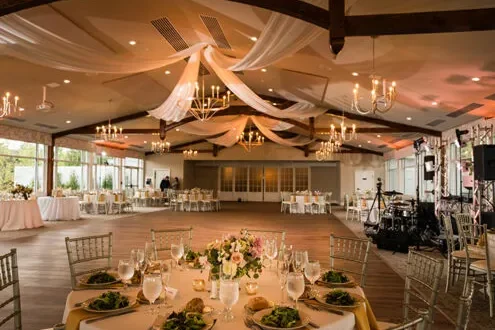 Outdoor wedding venues with scenic views near Philadelphia